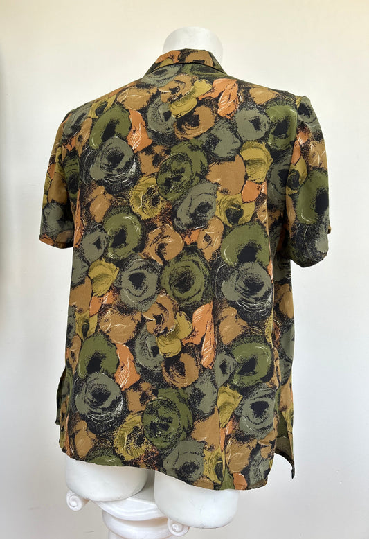 Chemise vert volant