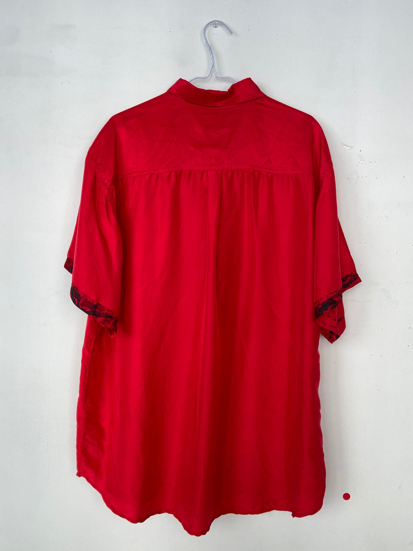 Chemise "Le Baiser Club" rouge