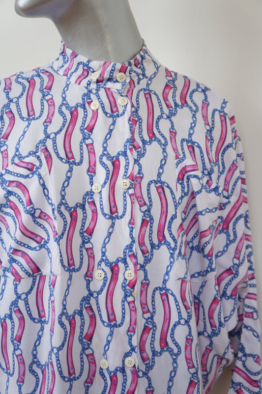 Chemise chic et chaines