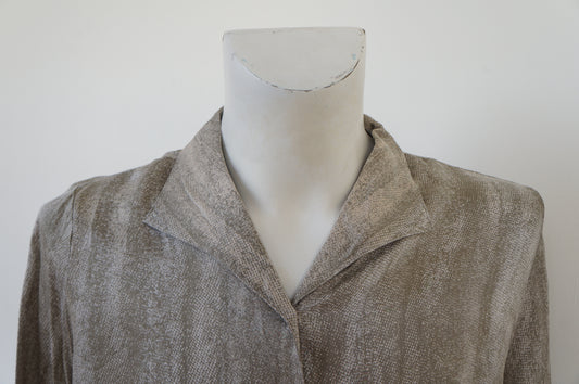 Chemise une nuit ailleurs