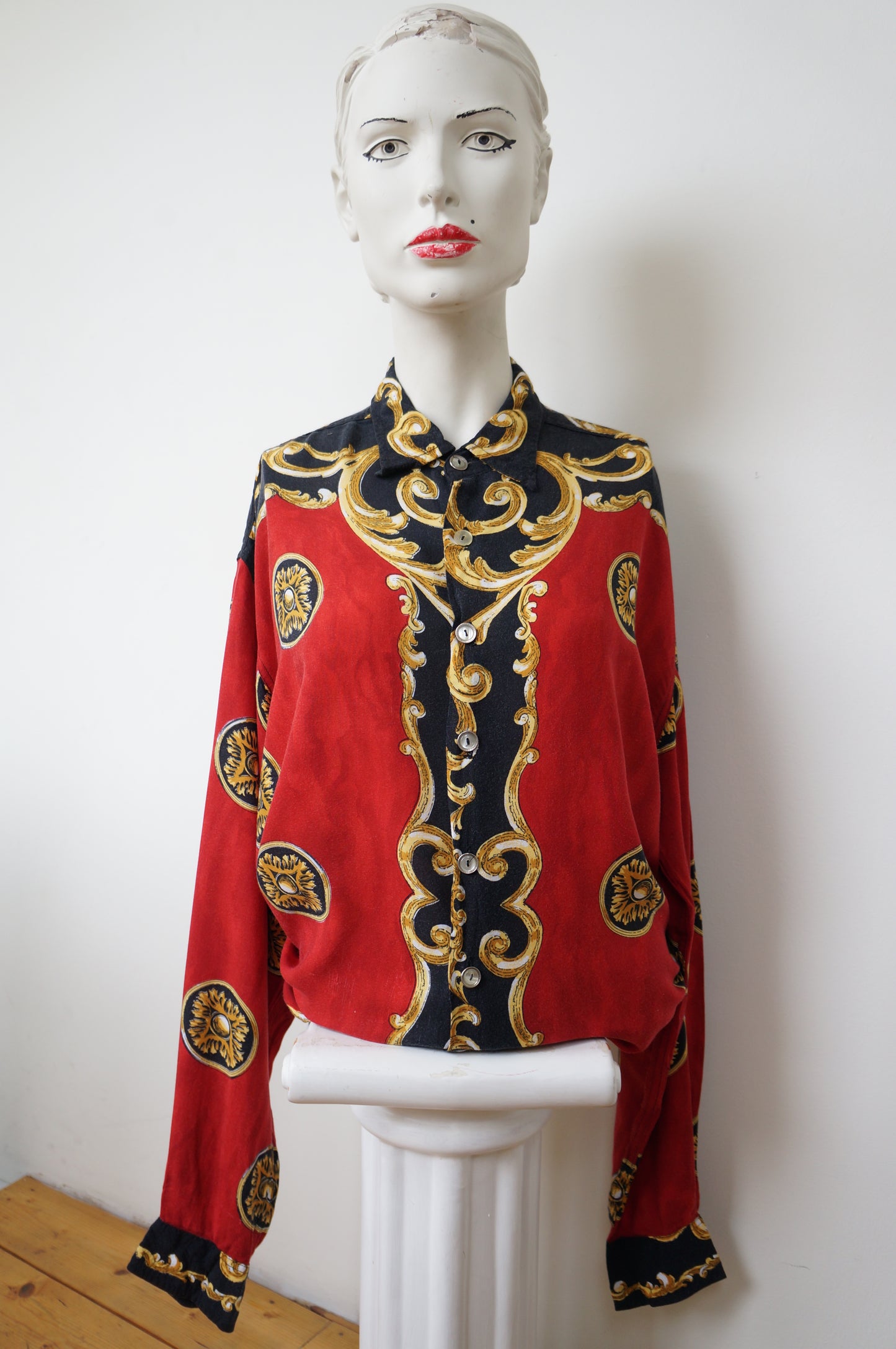 Chemise red upline