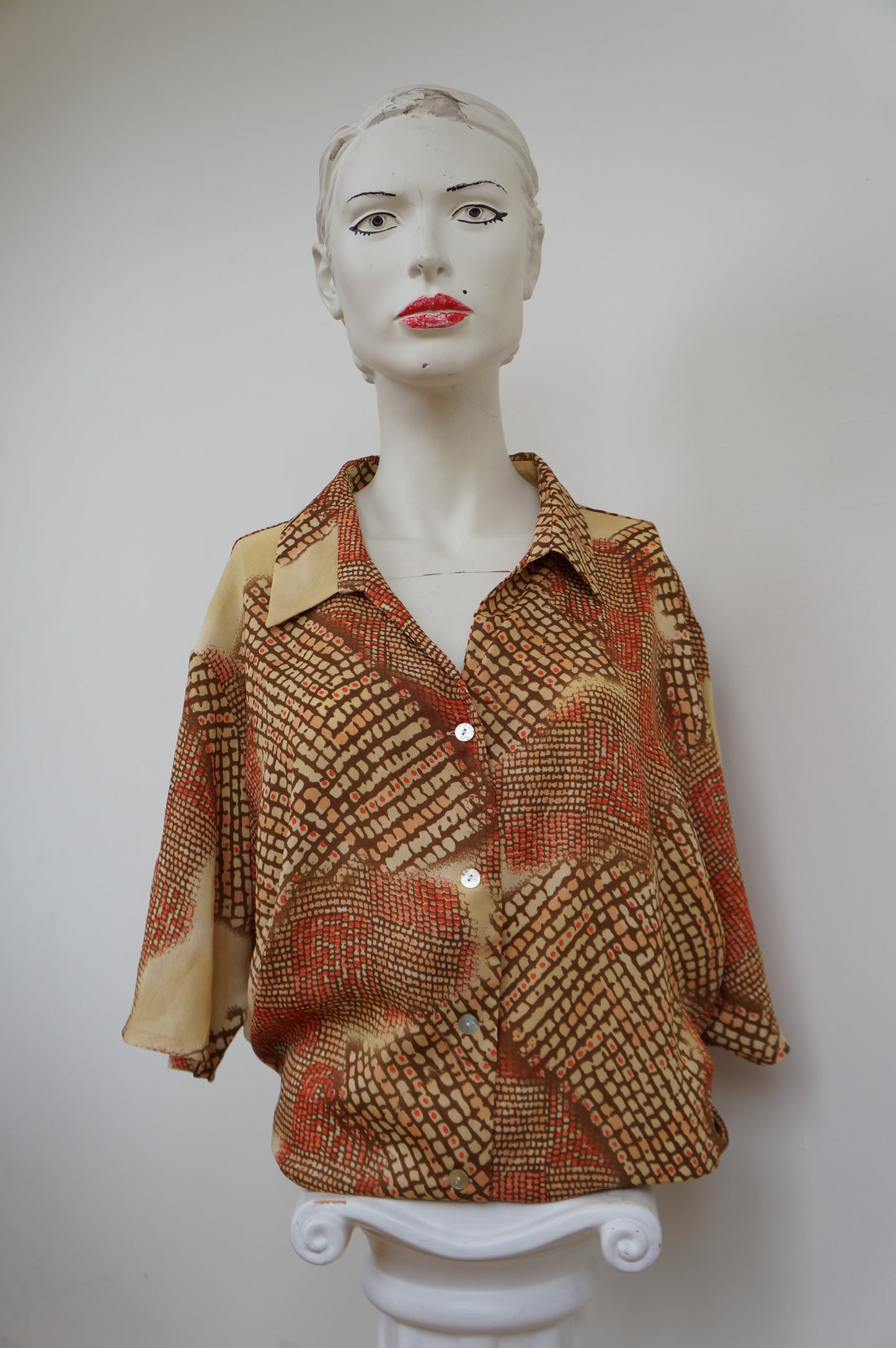 Chemise reptile sable