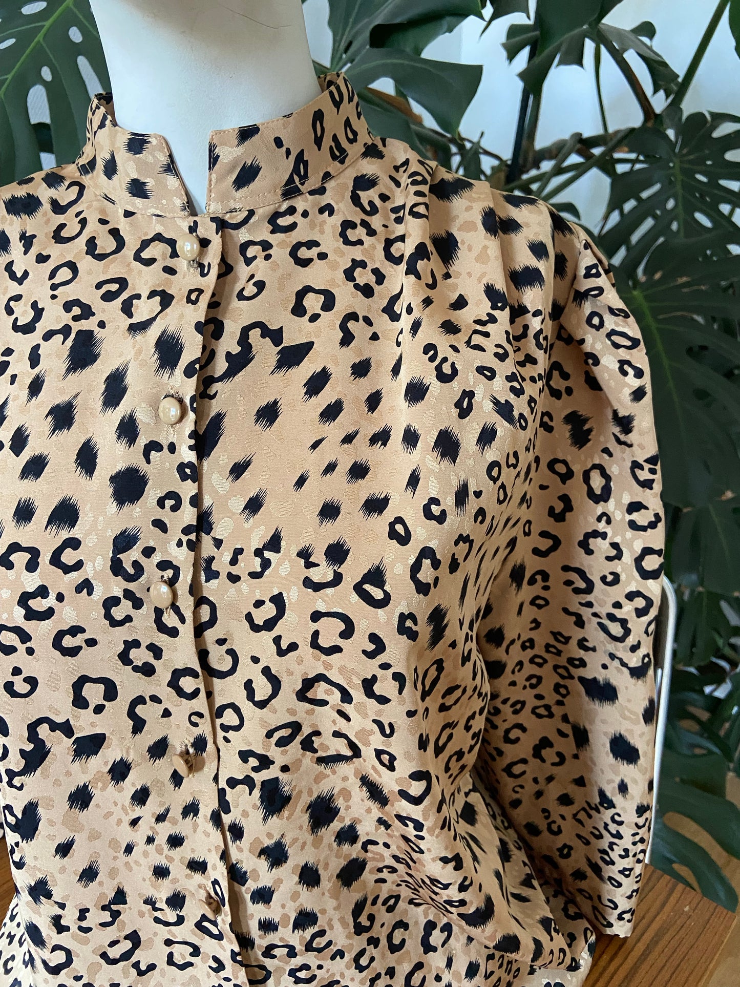 Chemise satin léopard