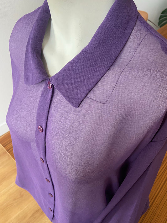 Chemise violette voile