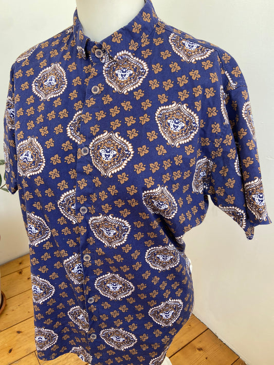 Chemise papion