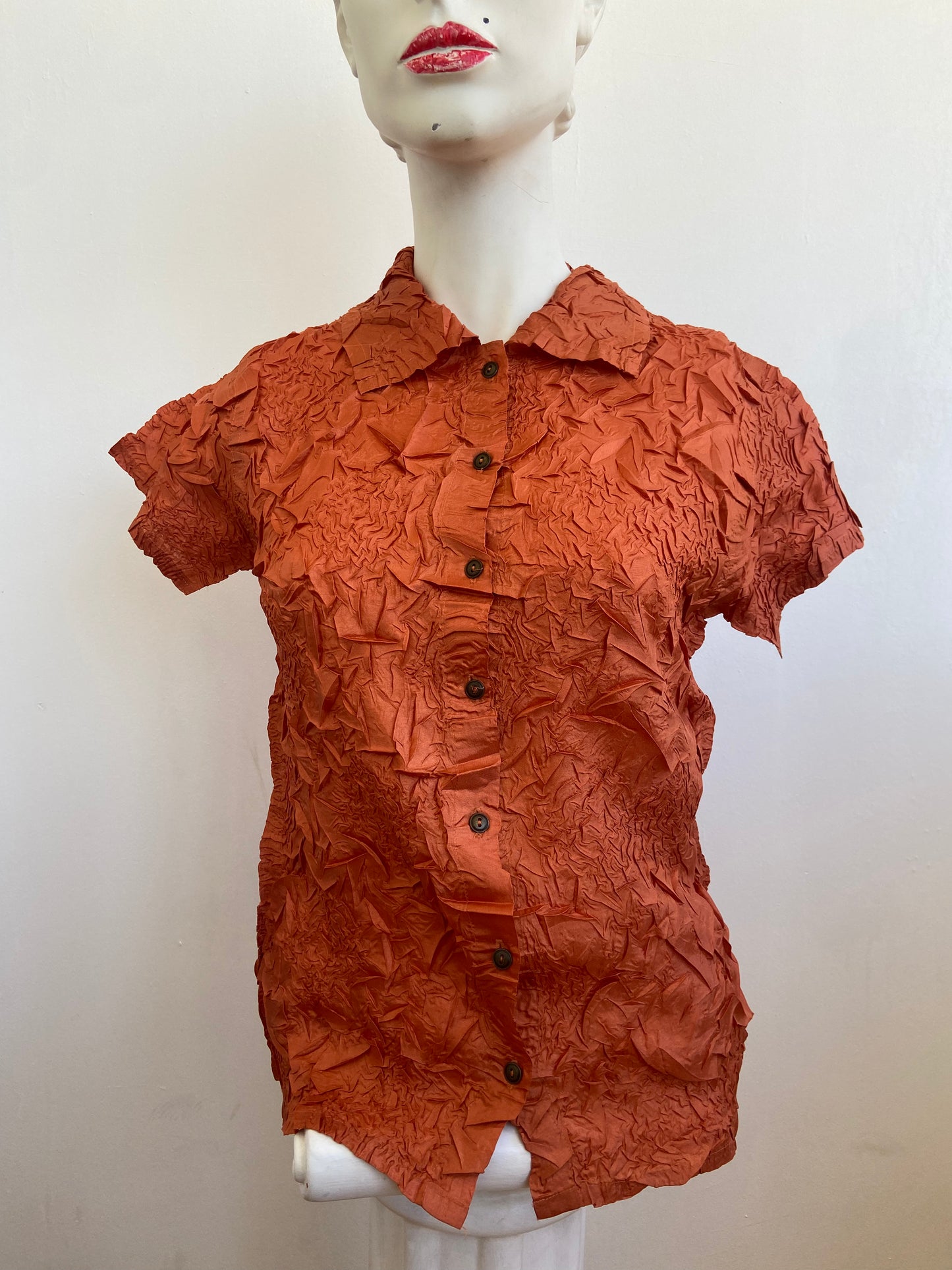 Chemise fripée orange