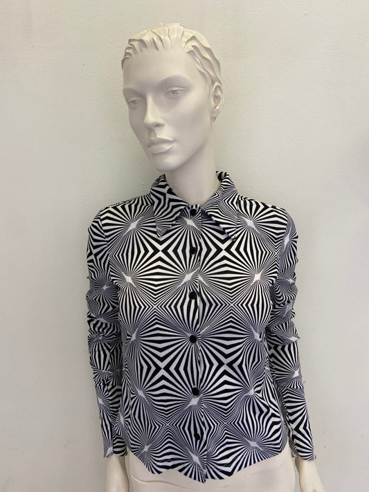 Chemise effet d’optique