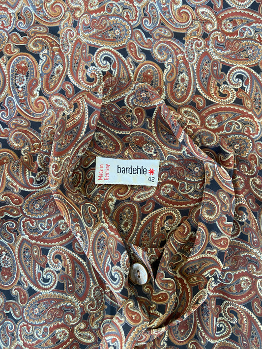 Chemise bardhele