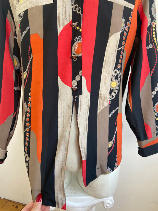 Chemise triangles bijoux