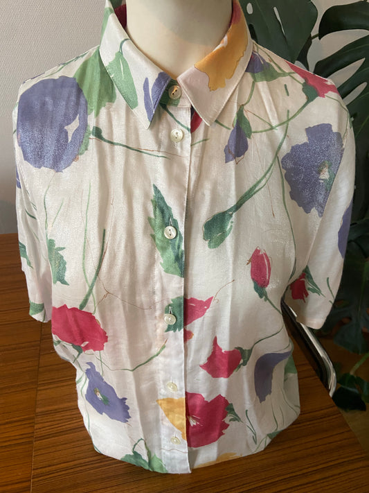 Chemise fleurie irisée