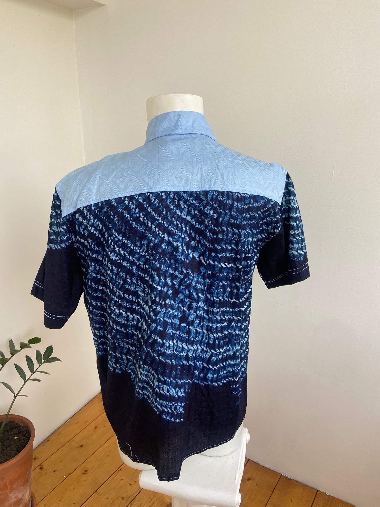 Chemise blue bleach