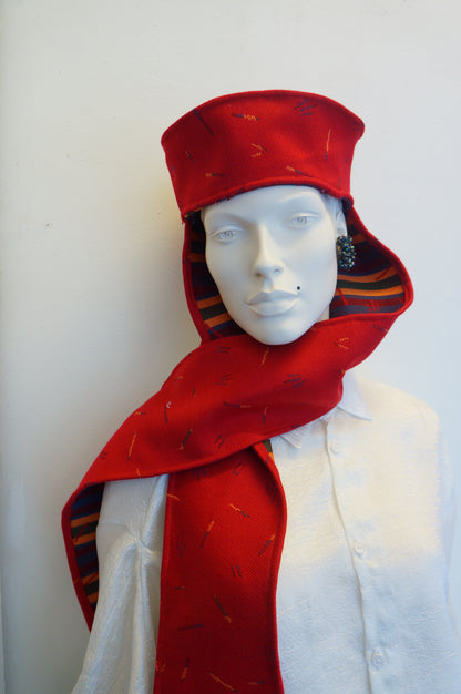 Le chapeau-écharpe · La Chemise Club Studio