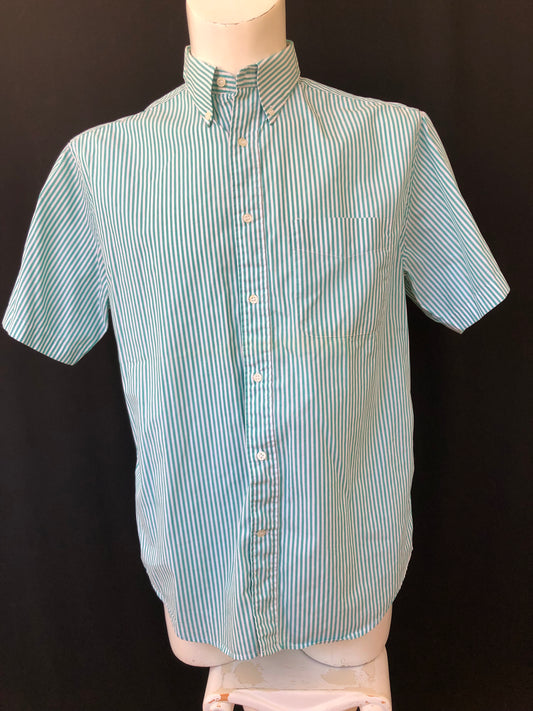 Chemise too Texto