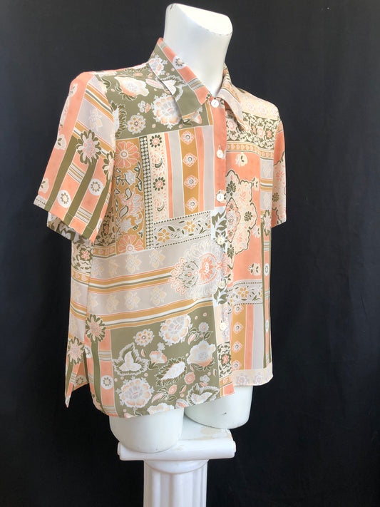 Chemise rose pastel