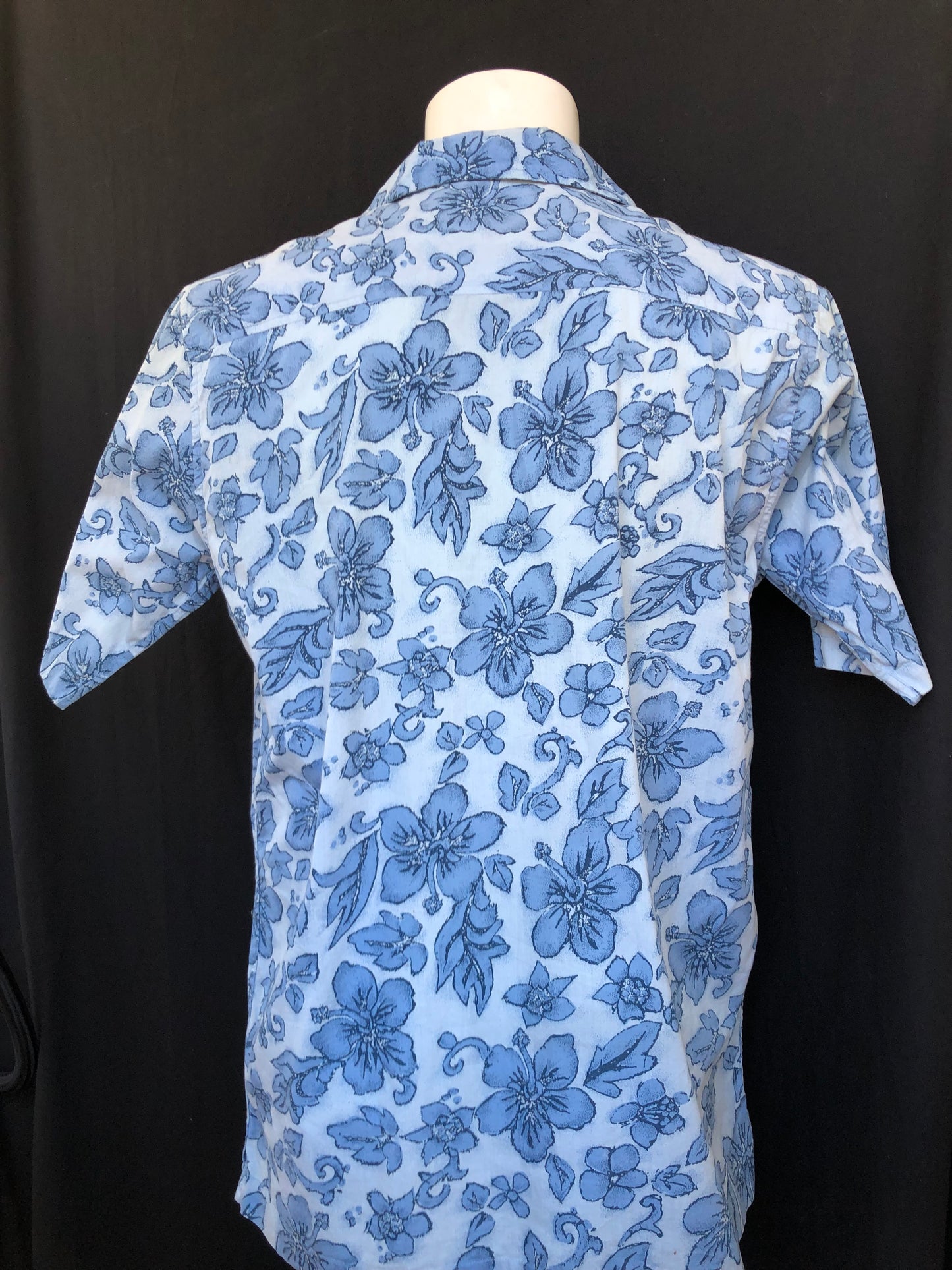 Hawaiian blue shirt
