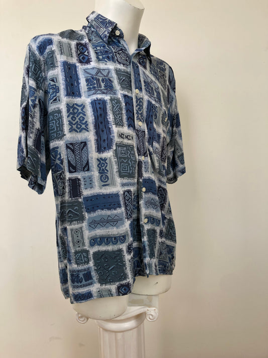Chemise bleu totem