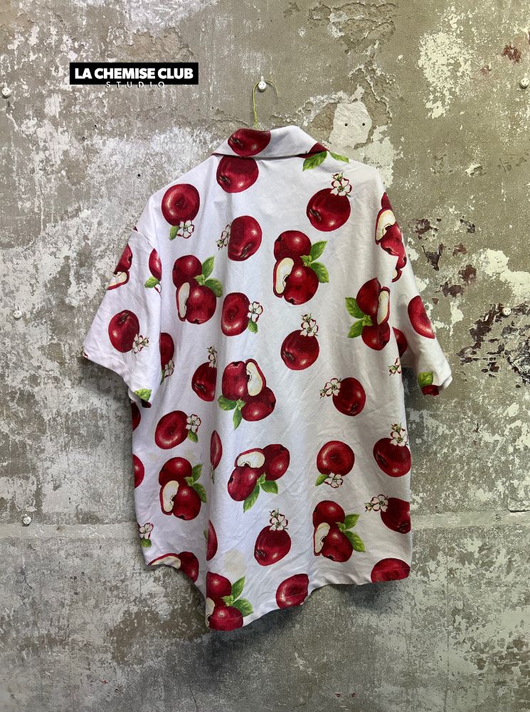 La Chemise Club Studio • Pommes