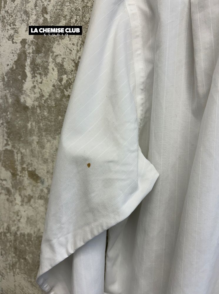 La Chemise Club Studio • Out of Office