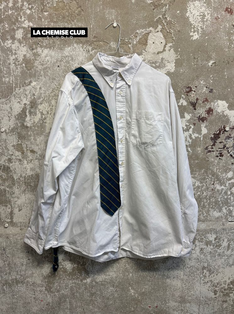 La Chemise Club Studio • Out of Office