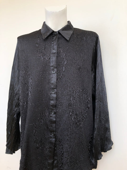 Chemise black texture