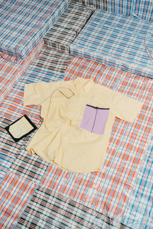 Chemise jaune & sacoche lila • La Blédarde x La Chemise Club Studio