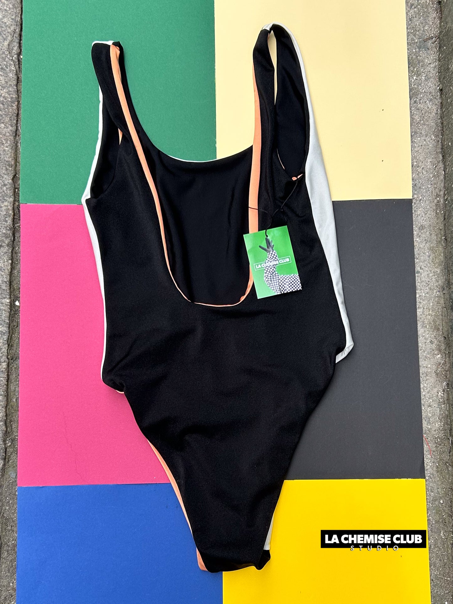 Maillot réversible Black/White • La Chemise Club Studio
