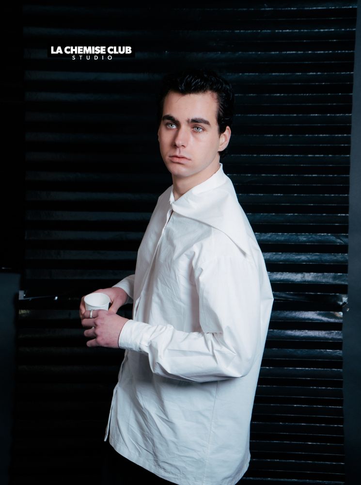 La Chemise Club Studio • BURN OUT / Cash flow