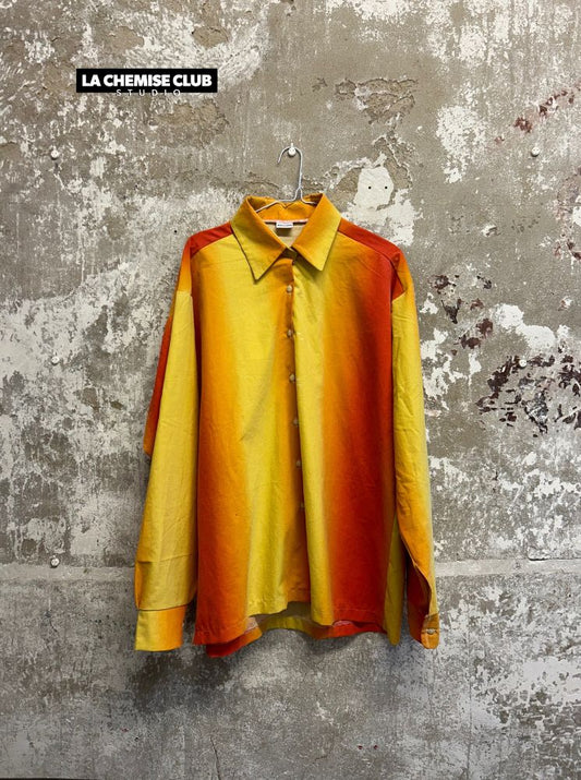 La Chemise Club Studio • Vertical Sunset