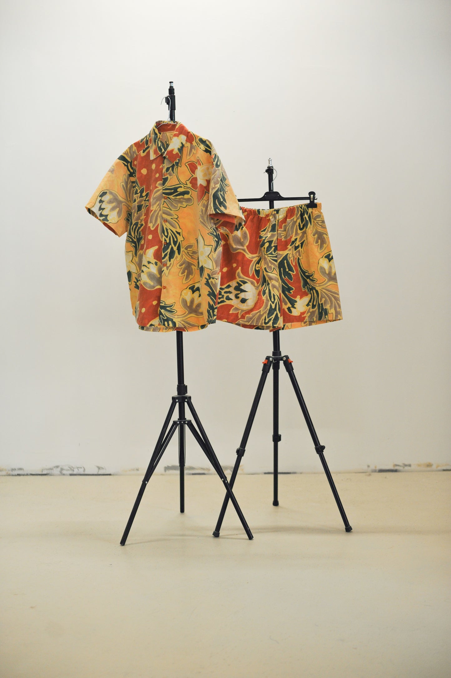 Bermuda Fleurs sable • La Chemise Club Studio
