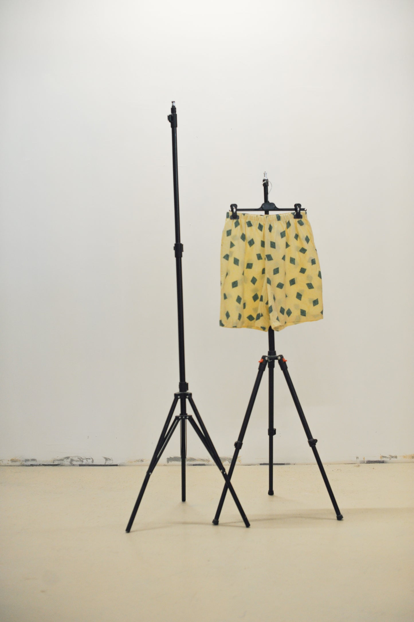 Bermuda Piccole foglie • La Chemise Club Studio