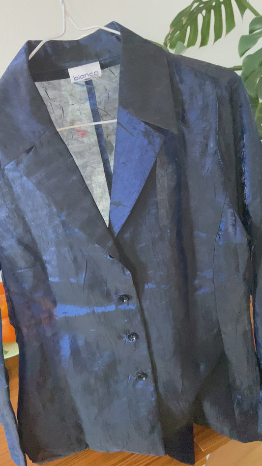 Chemise bleue irisée