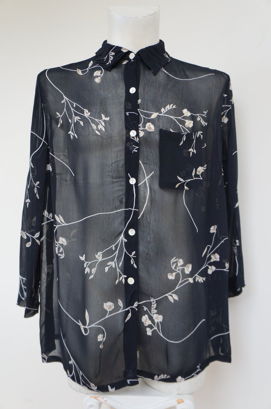 Chemise transparente branche