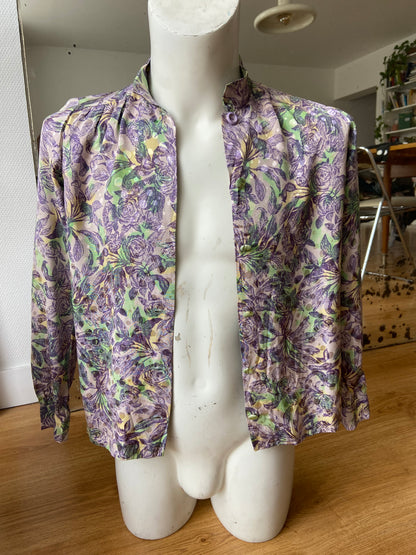 Spots lilac shirt