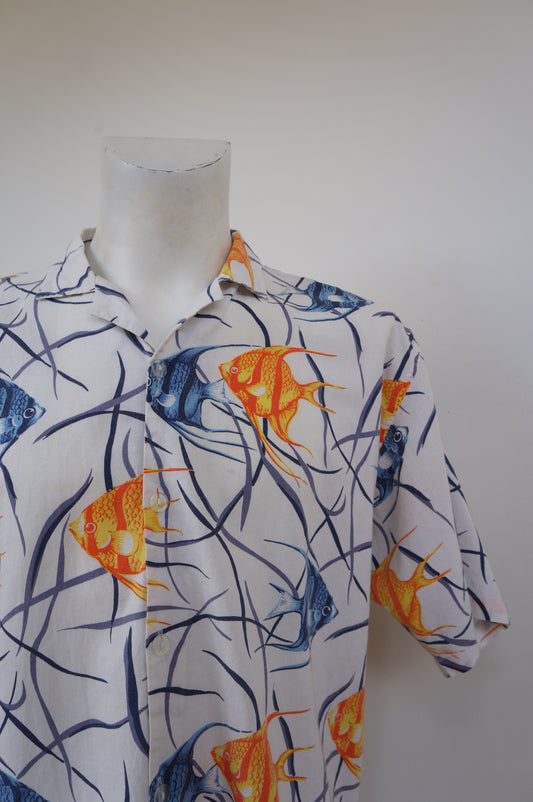 Chemise sous l'océan