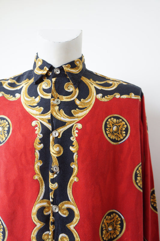 Chemise red upline
