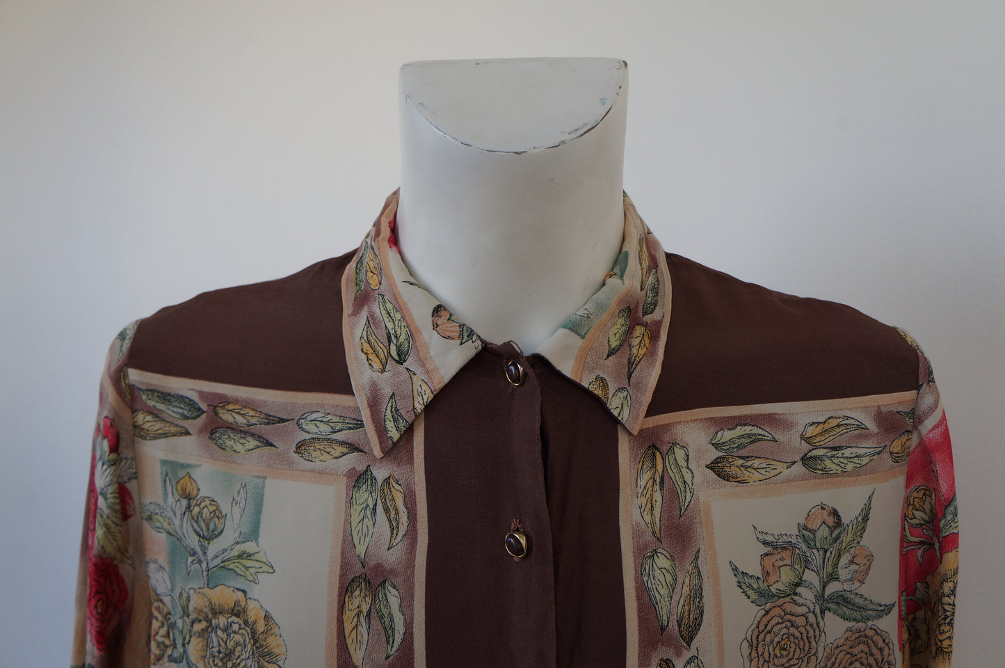Floral tapestry shirt