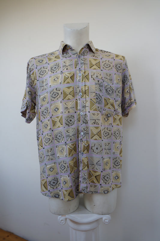 Chemise carrés abstraits