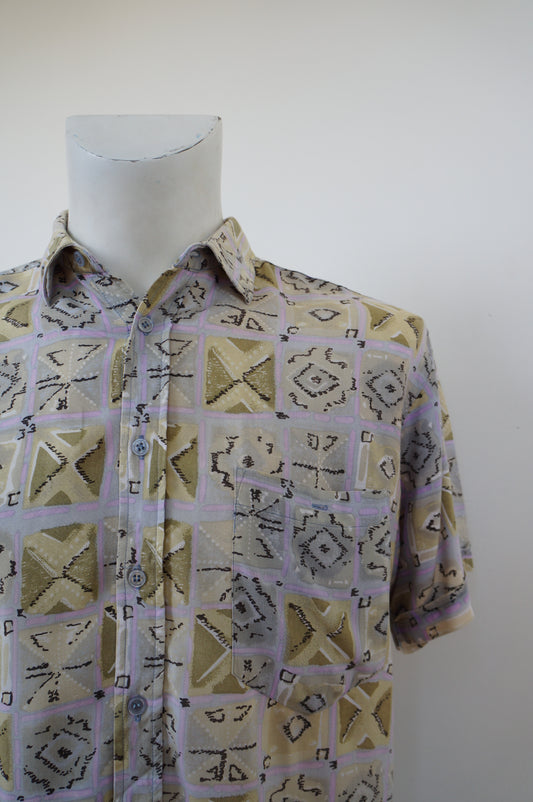 Chemise carrés abstraits