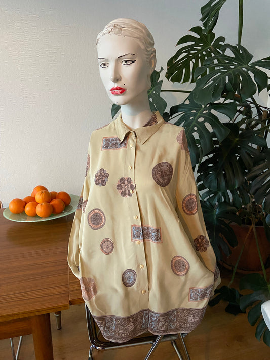 Chemise beige frise