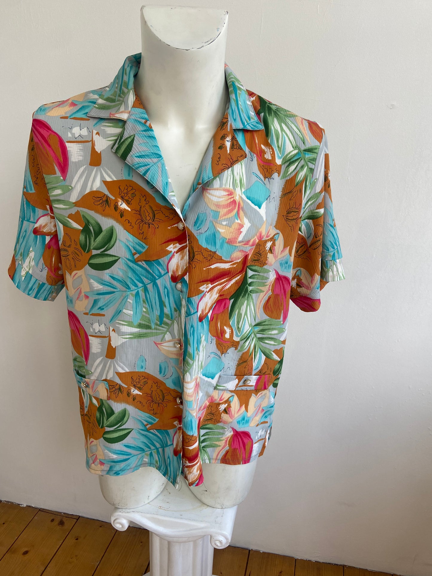 Too tropical shirt