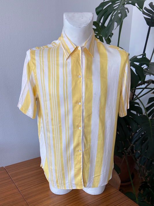Chemise arcana