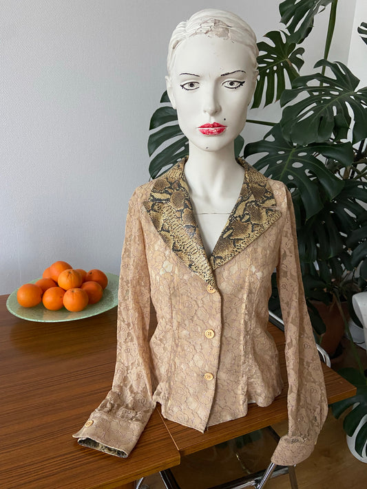 Chemise dentelle serpent