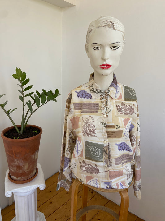 Chemise emportée par le vent