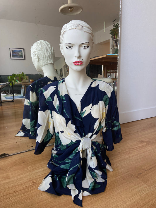 Chemise cache-coeur soie fleurie