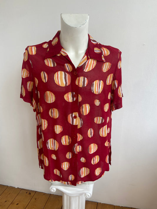 Chemise rouge billes