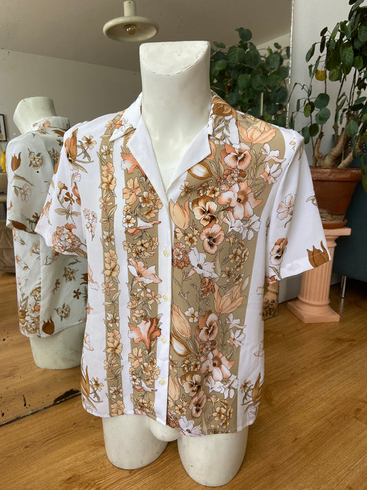 Chemise bandes fleuries