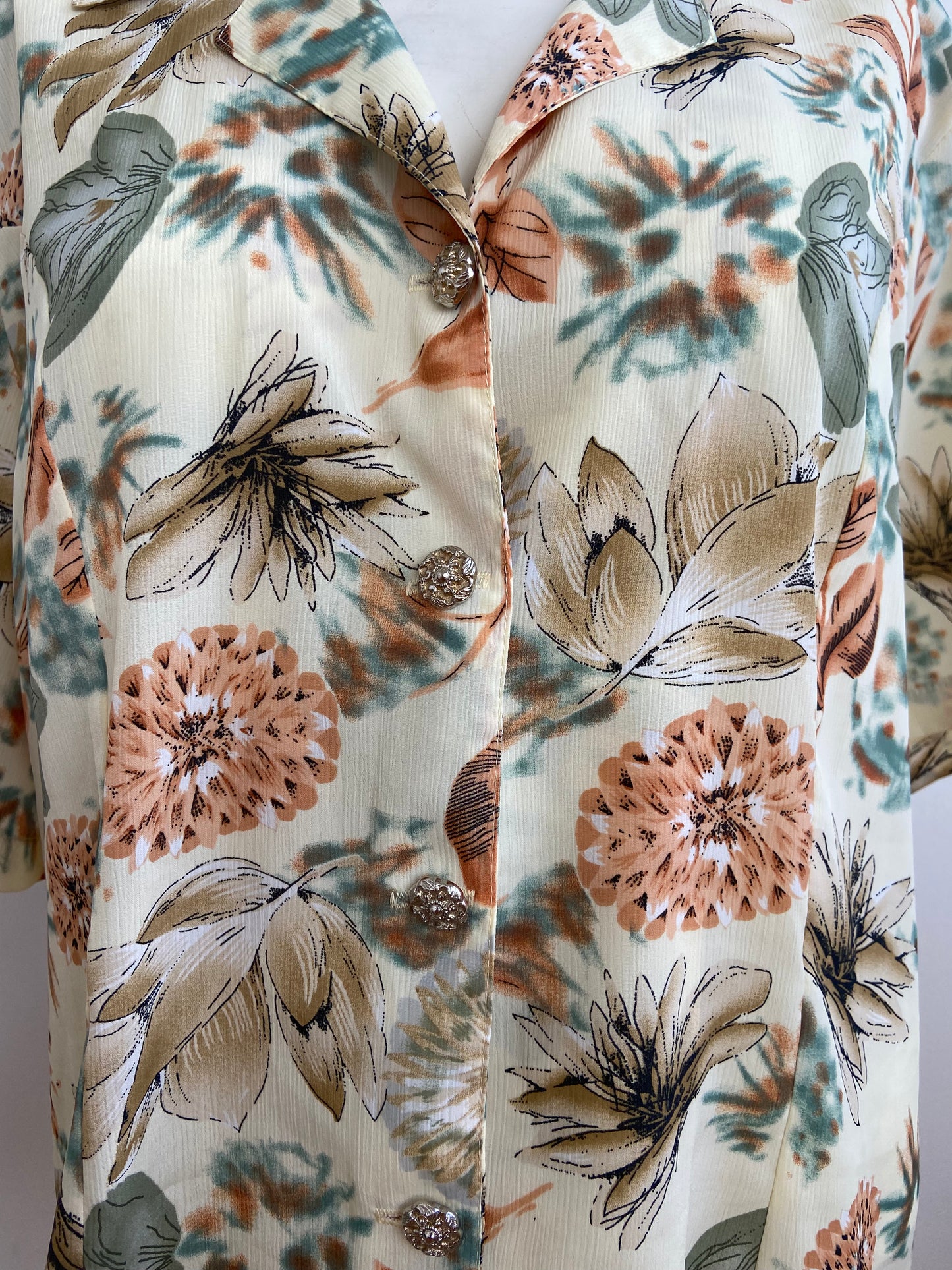 Dried flower shirt