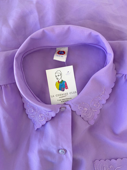 Lilac collar shirt