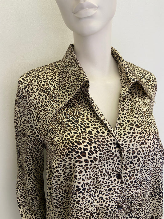 Chemise satinée panthère