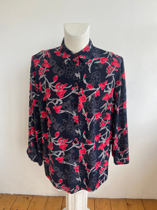 Chemise fleur fatale